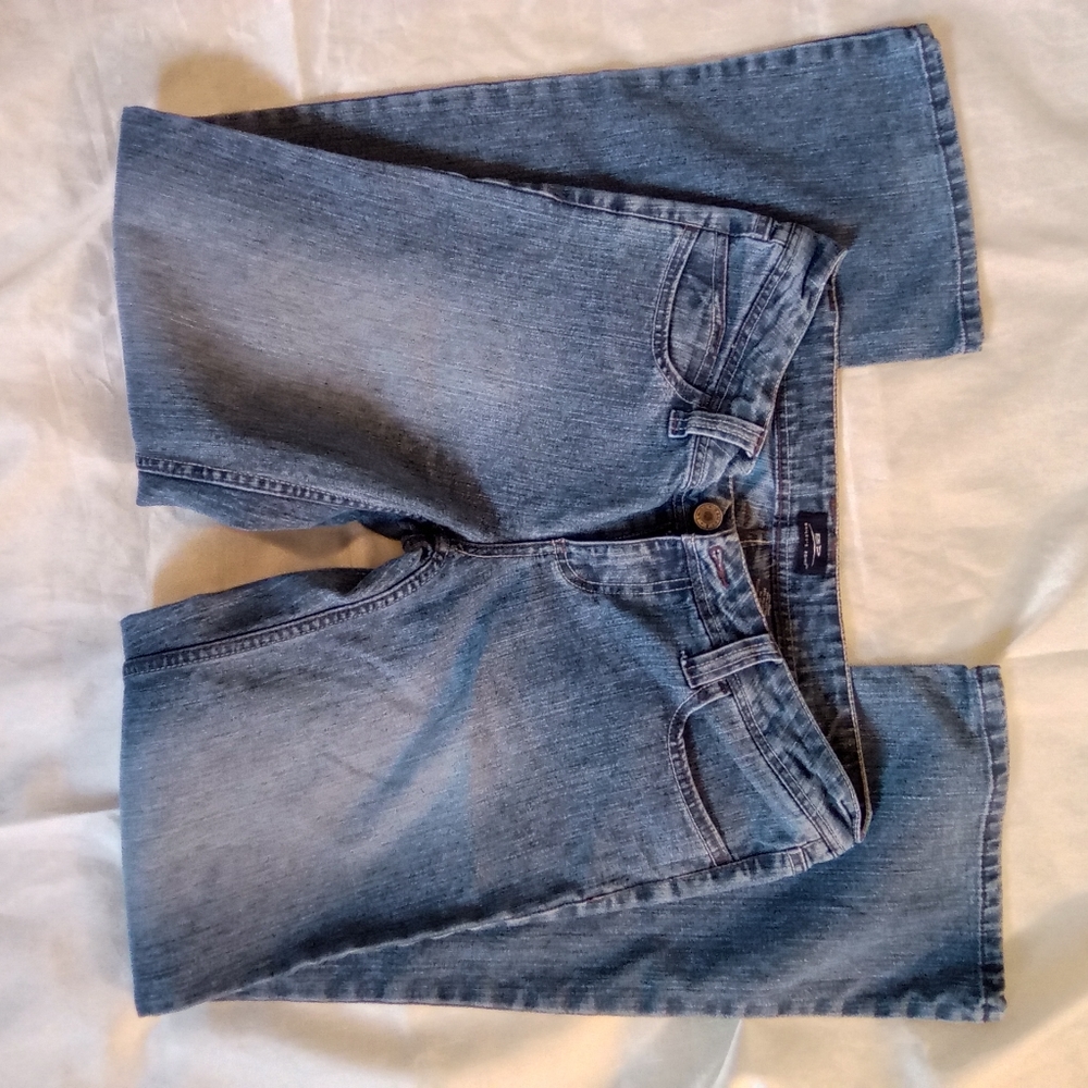 Bailey's Point size 11 - Picture 2 of 2